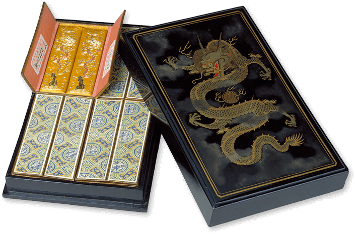 黑漆描金云龍套裝墨盒